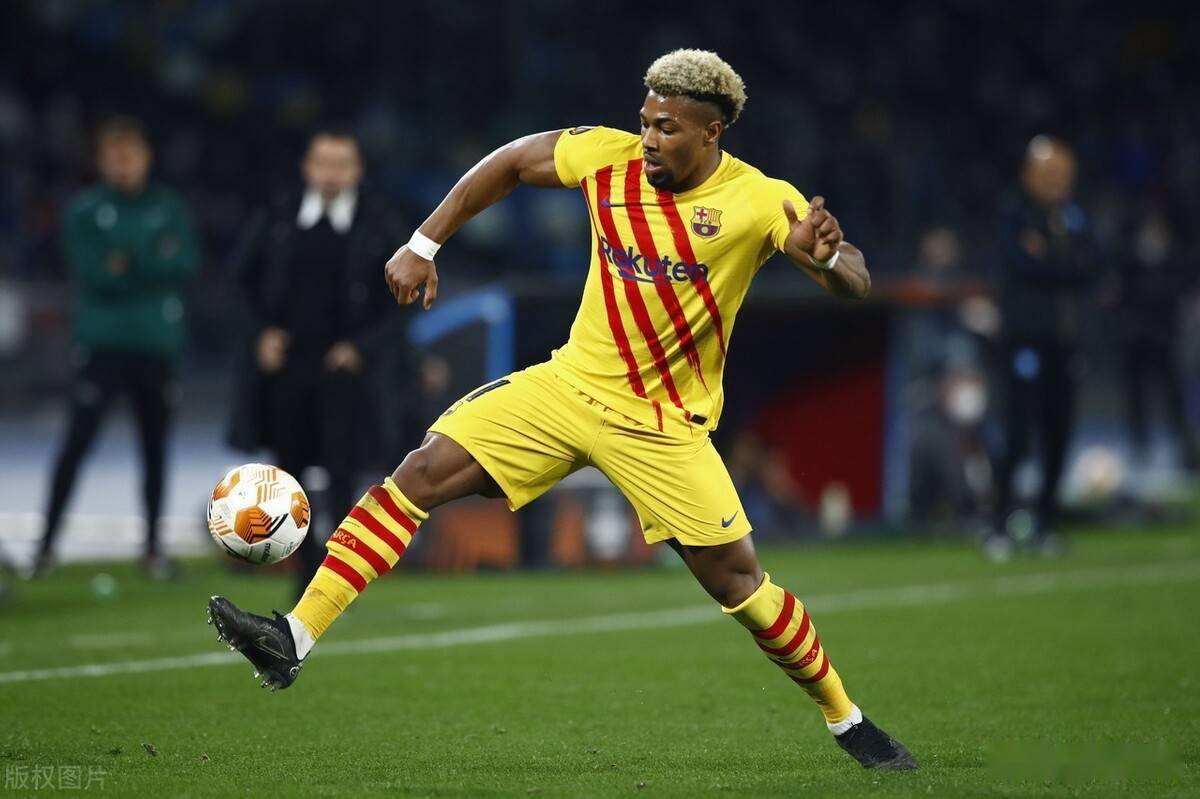 赛地聚焦——欧联窗口期热度飙升；巴塞罗那调整名单；媒体盛赞；控场能力受关注的简单介绍
